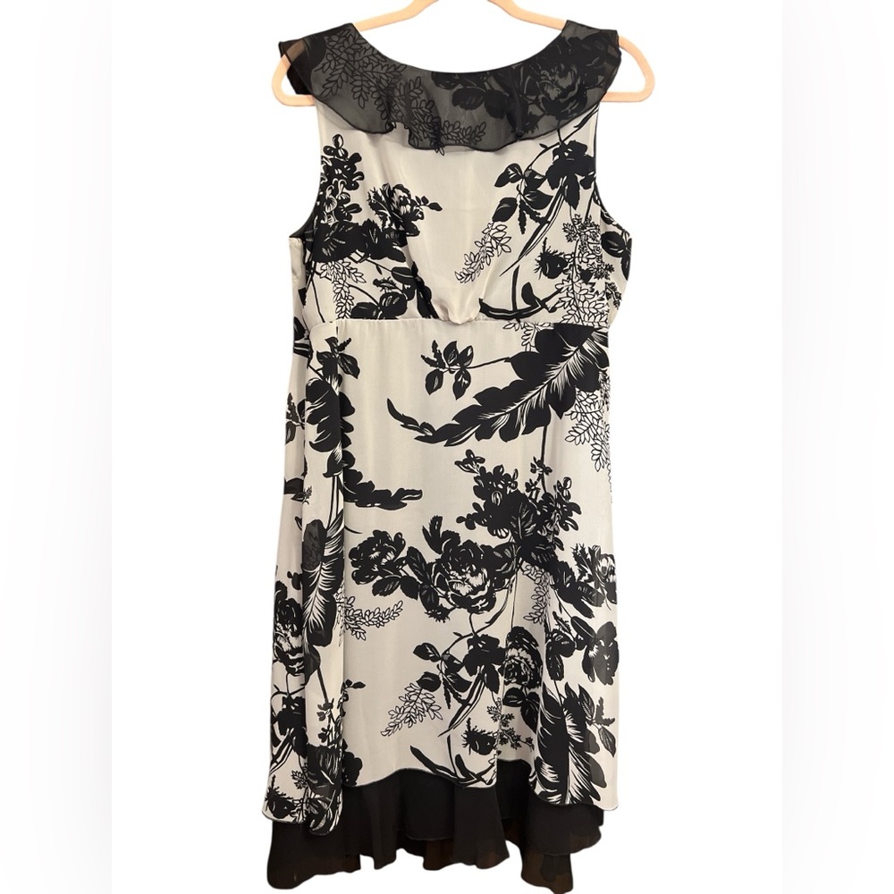 Jonathan Martin Floral Black and White Midi Women's Dress Sz 18 - Picture 3 of 7